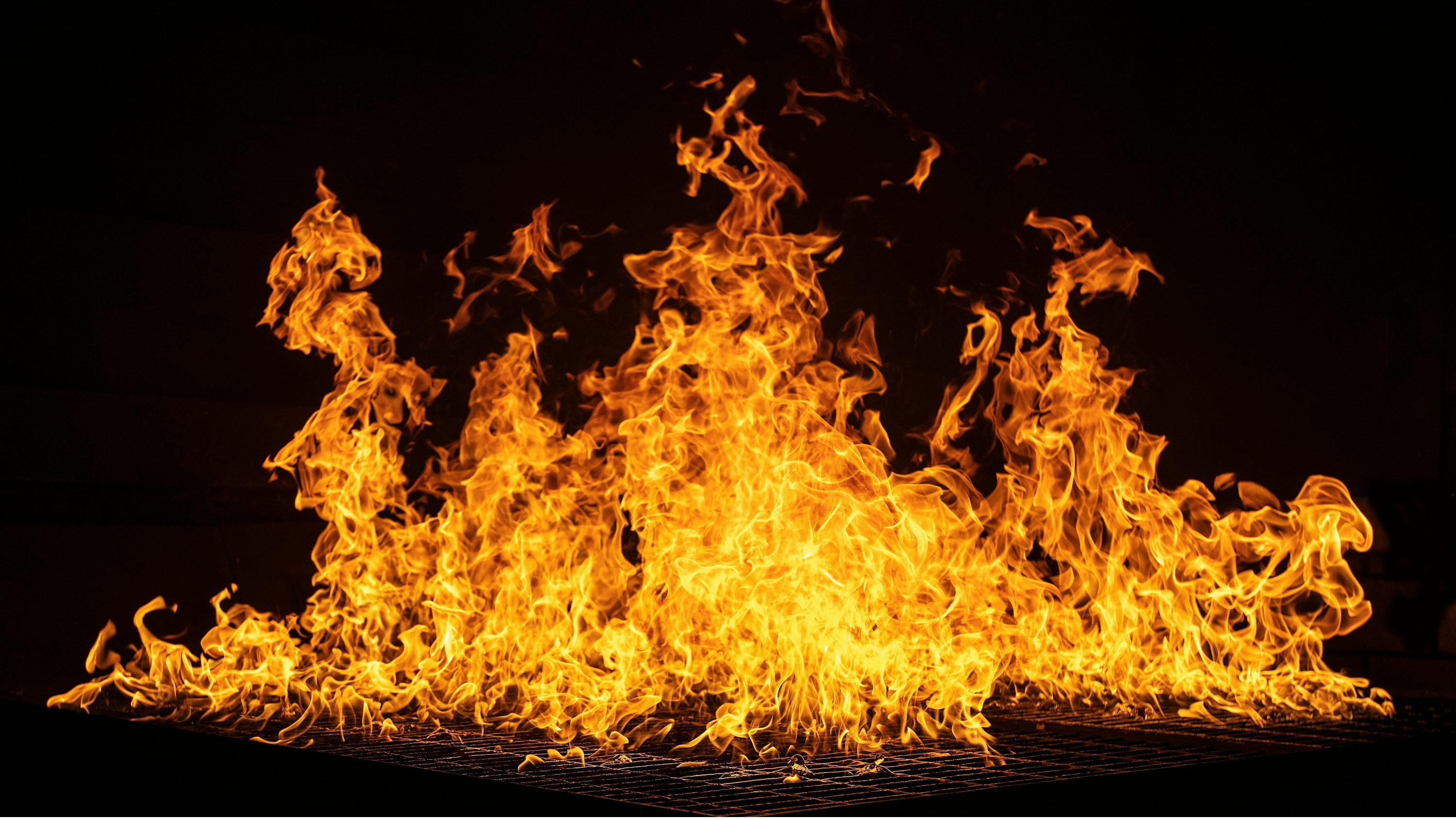 Bhubaneswar: Massive fire at mattress factory reduces properties worth lakhs to ashes